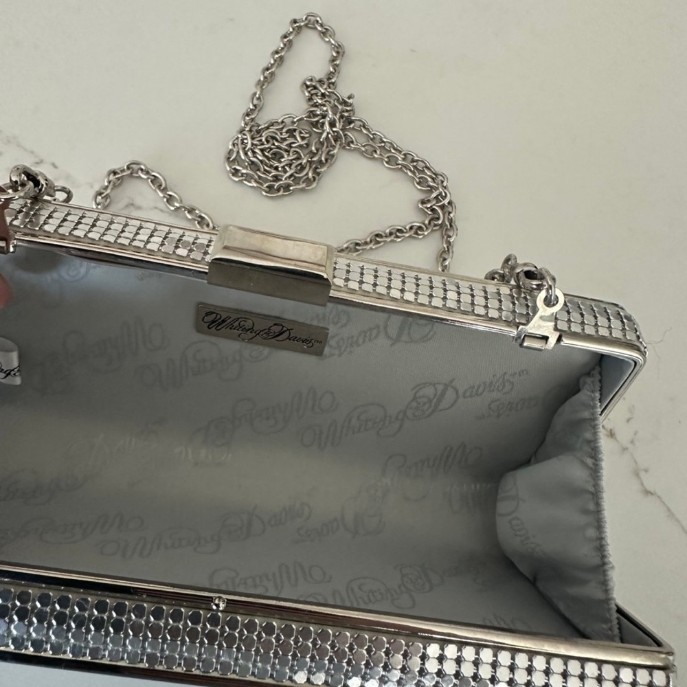Whiting & Davis Silver Tone Metal Evening bag/Clutch w/removable shoulder chain